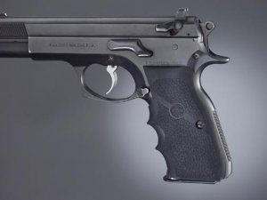 CZ-75 / CZ-85 (Also Fits EAA Witness 9mm, Tanfoglio) Pistol Grip - Hogue, Finger Groove, Rubber