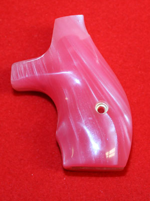 Smith & Wesson J Frame Round Butt Revolver Grip - Altamont, Boot Grip, Pink Pearl