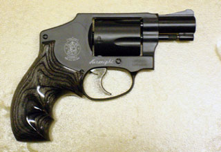 Quality Bob's Smith & Wesson J Frame with Boot Grips