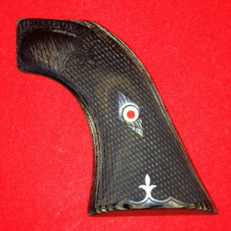 Ruger Super Blackhawk Revolver Grip - Altamont, Classic Panel, Checkered Silver Black