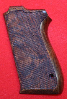 Smith & Wesson 4500 & 1000 Series Pistol Grip - Hogue, No Finger Groove, Checkered Fancy Wood