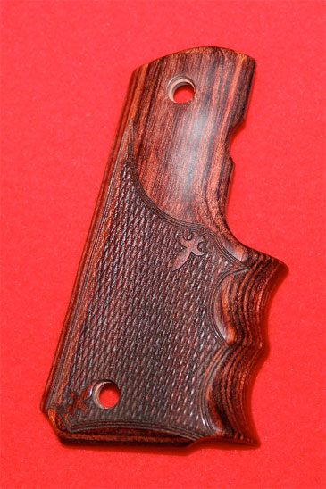 Colt 1911 Government & Commander Pistol Grip - Altamont, Finger Groove, Checkered Rosewood